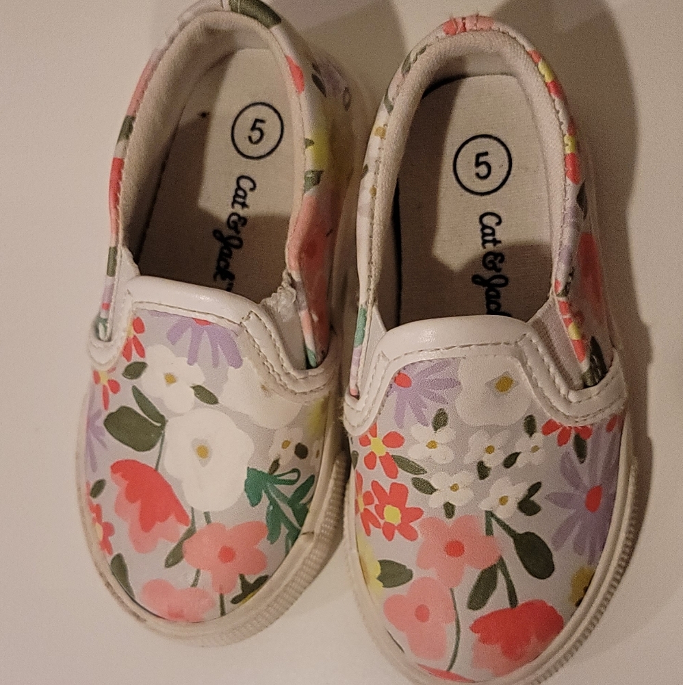 Cat and Jack toddler slip on shoes. We got lots of compliment on this one.